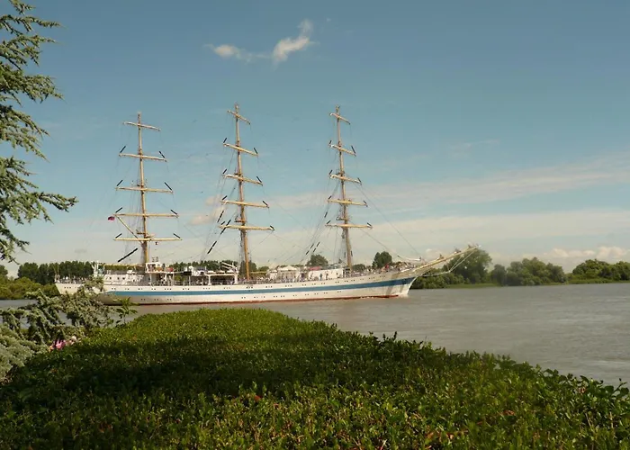 La Bonne - Seine Panorama Sas 4*